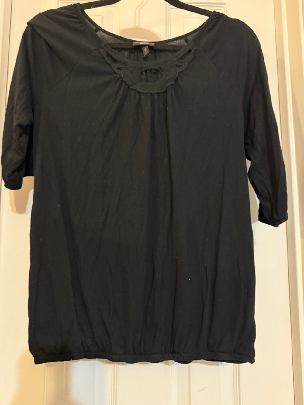 Massimo Black Short-Sleeve Knit Top with Lace Keyhole
